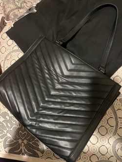 Lady’s hand bag