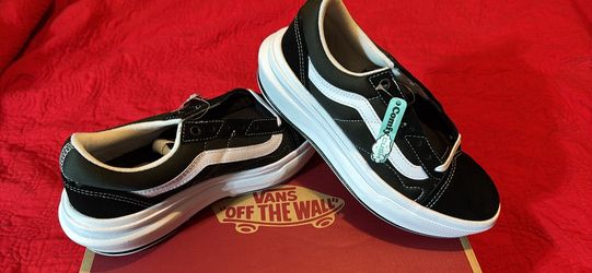 Vans Size Eight Men 9 1/2 Women