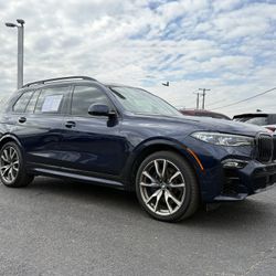 2021 BMW X7 M50i