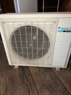 Daikin Inverter Mini Split Outdoor Condenser Unit