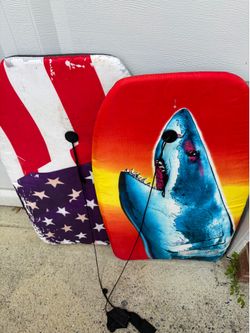 Boogie boards   With leashes