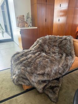 Restoration Hardware RH Ultimate Faux Fur Throw