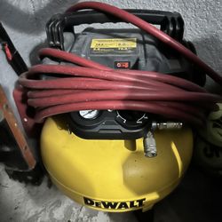 Dewalt Compressor W Hose 