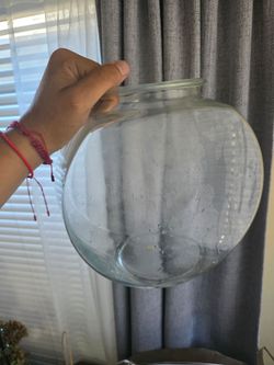 Glass bowl