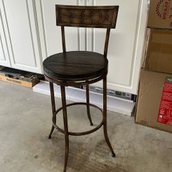 2 Bar Stools