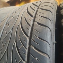 R22 Tire