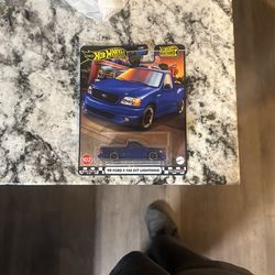 Hotwheel Svt Lightning