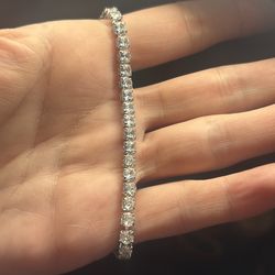 Sterling silver bracelet (Brand New)