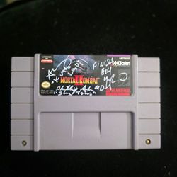 Mortal Kombat II - Super Nintendo SNES - signed by Kung Lao, Shang Tsung and Scorpion/Sub Zero