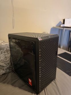Pc(NEED GONE) Read description