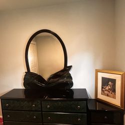 Vintage Dresser and Nightstands