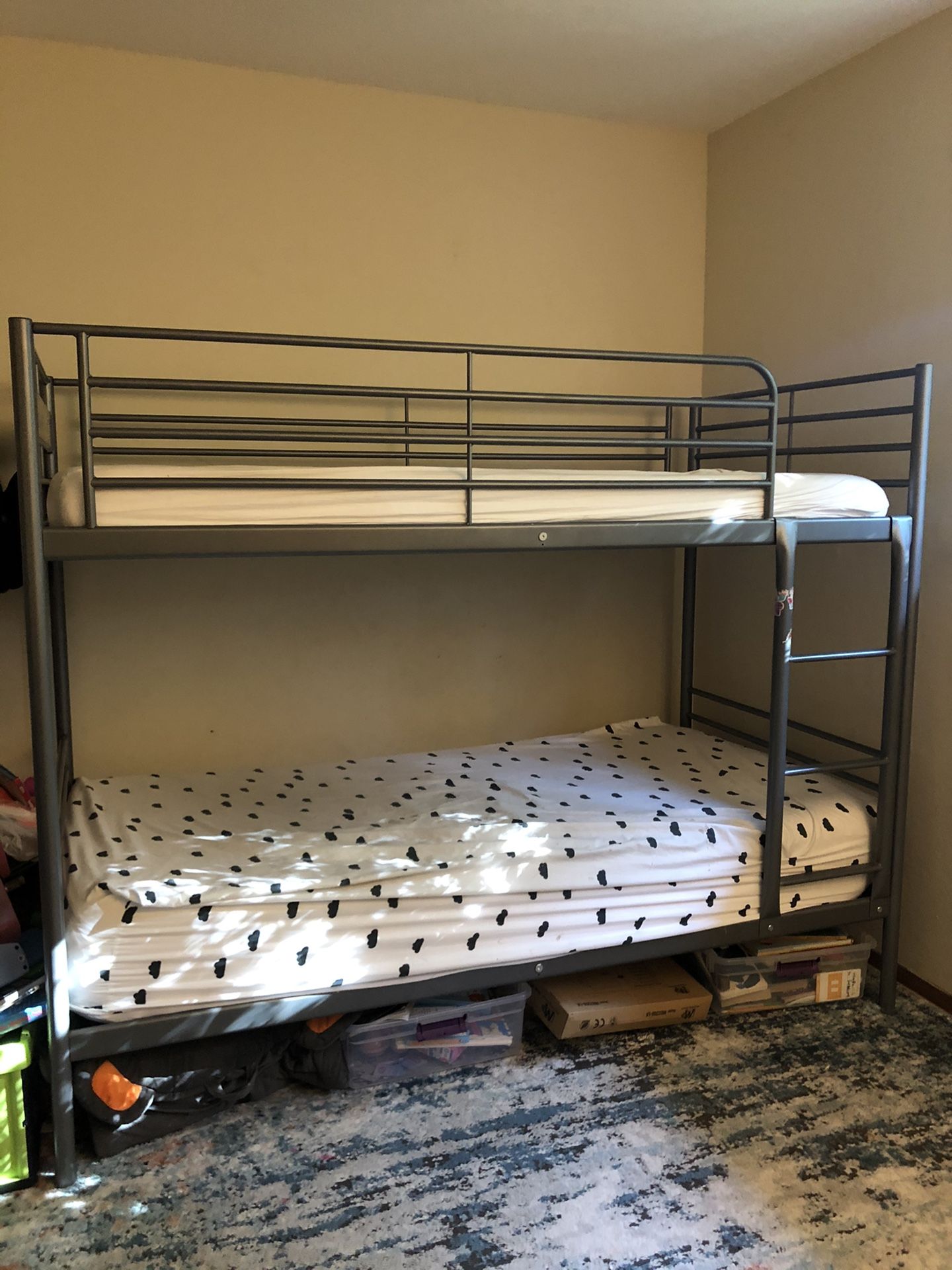 Bunk Bed - Free