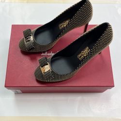 Salvatore Ferragamo High Heels, With Box And Extra Set Of Heel Cap, In Great Condition