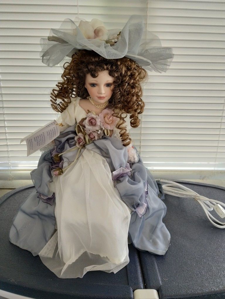 Vintage Duck House HALEY Lamp Doll