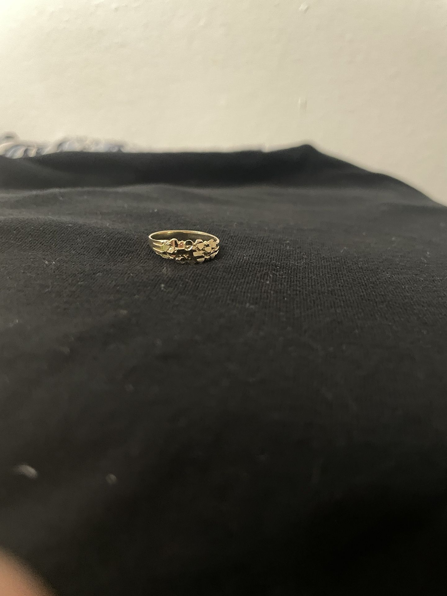 10 KT NUGGET RING