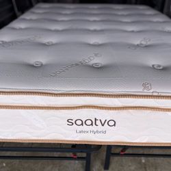 Queen Saatva Latex Mattress, excellent condition