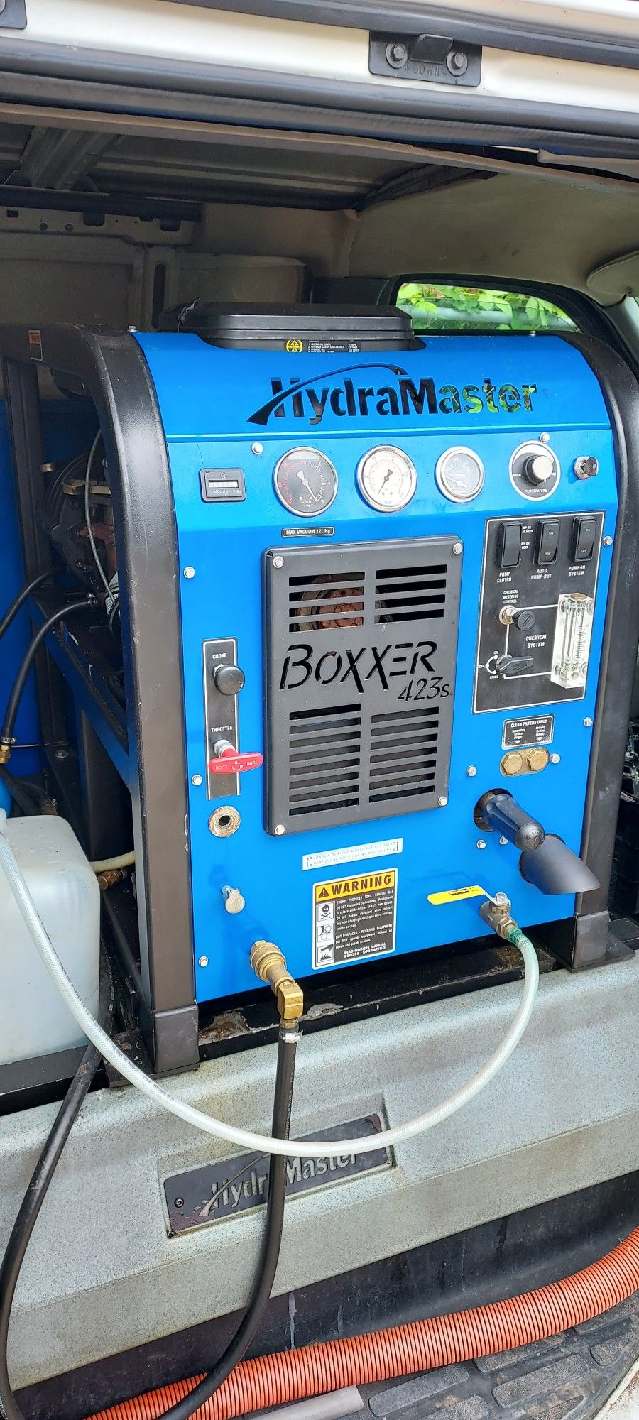 Carpet Cleaning van + machine! π€