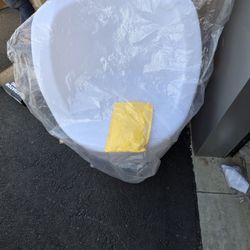 LED - Chair - Barrel Shape 16 Colors Remote Control