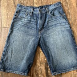 Men’s Levi Jean Shorts/ Jorts Size 32