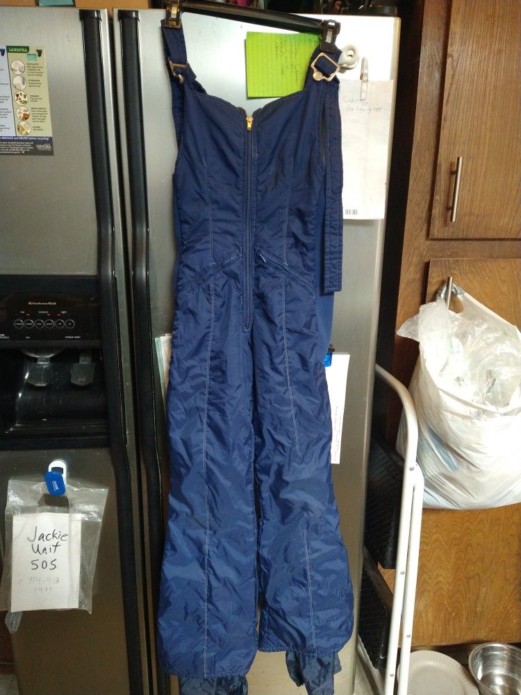 Used Obermeyer ski bib women's XS or youth 10-12