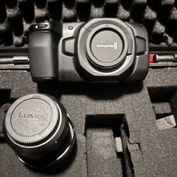 Black Magic Pocket Cinema 4k W/ LUMIX 14/140 Lens 