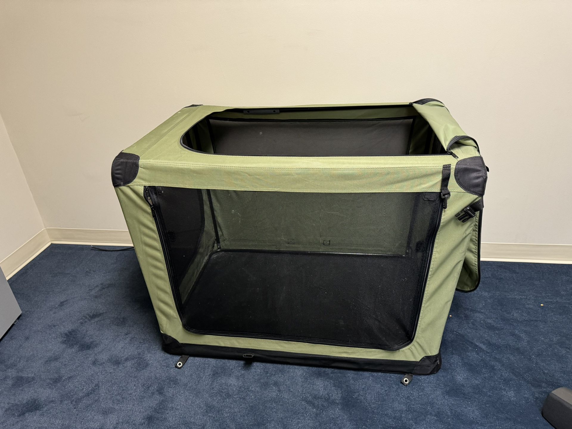 Dog/Cat Animal soft crate, Carrier, Kennel