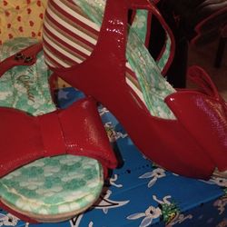 Irregular Choice Women's  Red Leather Lo -Ryder Wedge Sandals W/Bow Size 9