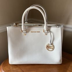 Michael Kors Tote