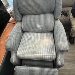 Free Recliner