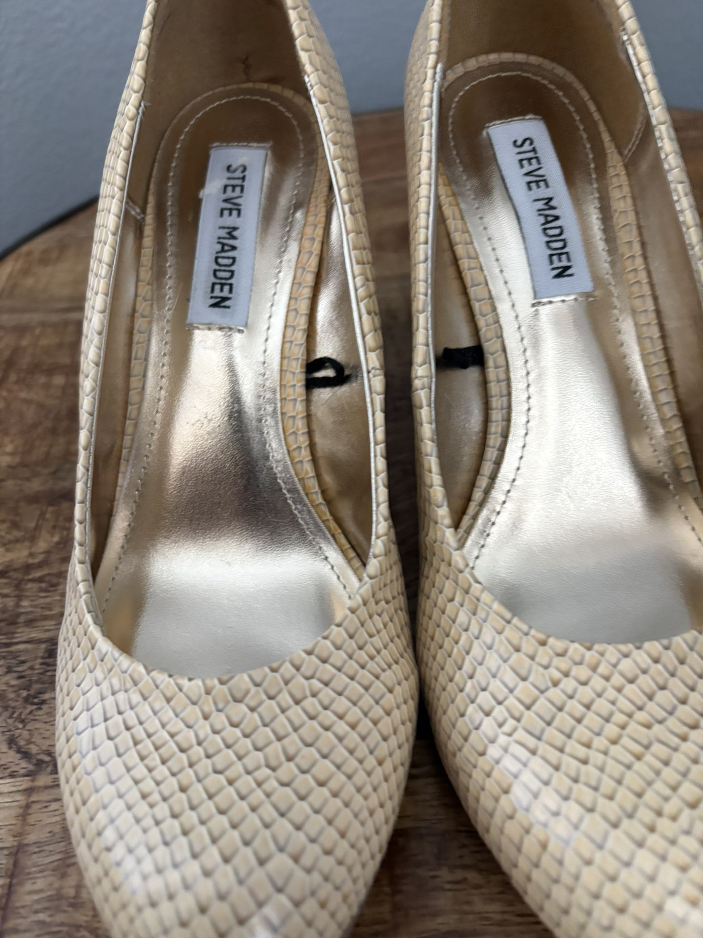 New Leather Steve Madden Heels