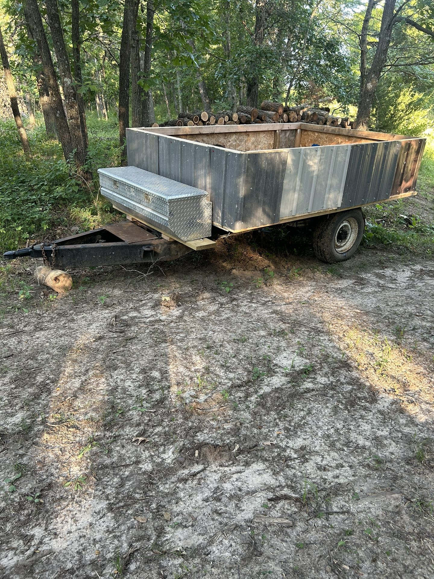 Trailer