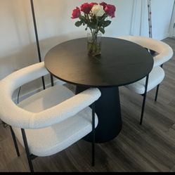 Boucle Dining Chairs (2)