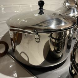 Heavy Stainless Stock Pot With Lid