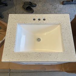 Home Decorators Collection Clady 25 in. Single Sink White Bath Vanity with Silver Ash Cultured Marble Top (Assembled)