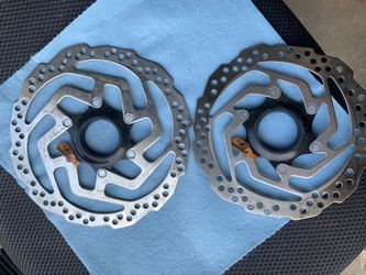 Shimano rotor 180mm and 160mm center lock.