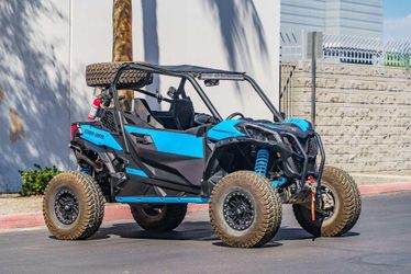 2019 Can-Am Maverick™ Sport X Rc 1000R