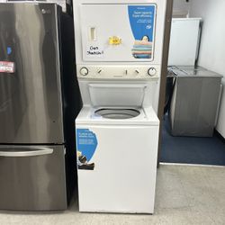 Frigidaire 27inch. Gas StackUnit Washer & Dryer 