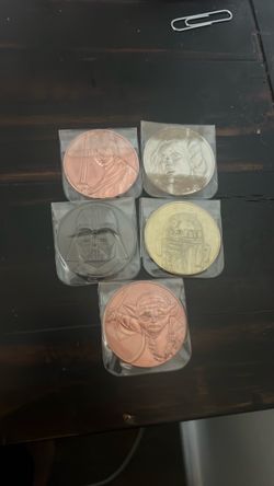 Star Wars coin/medallion collection