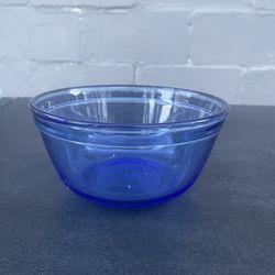 Cobalt Blue Glass Mixing Bowl 1.5 QT 7.5 in x 7.5 in