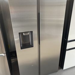 Stainless Steel 27.4 Cu. Ft. Side-by-Side Refrigerator 