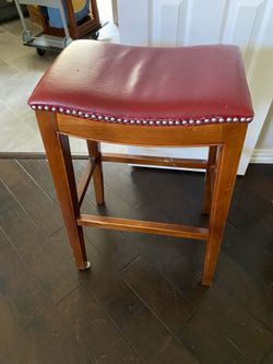 Single wooden leg Barstool with leather cushion