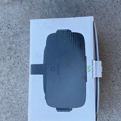 V5 Virtual Reality Headset
