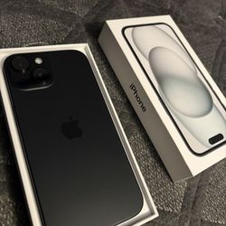iPhone 15 