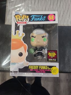 FREDDY FUNKO

VINYL FIGURE/FIGURINE EN FIGURA DE VINIL

$80