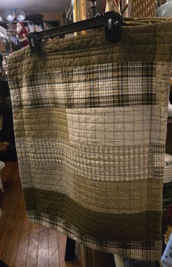 XX. Eddie Bauer Pair Quilted Patchwork Pillow Shams