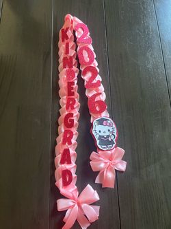 Hello kitty Kindergrad lei