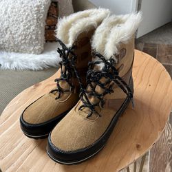 Snow/Cold Weather Women’s Boots