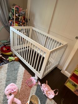 Baby crib