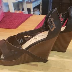 Jessica Simpson Wedge