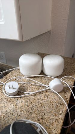 Google Nest WiFi Router & Point Speaker